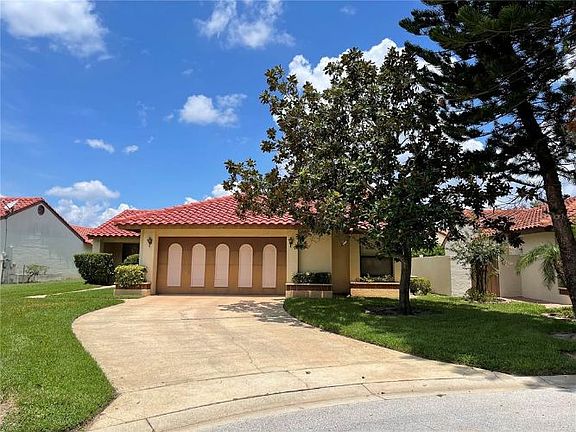 2nd image of 8202 Saragoza Ct