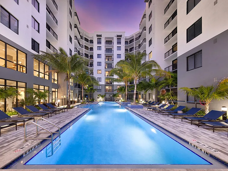 The Upland at Hialeah — Photo 26