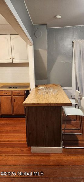 5th image of 14 Glen Street