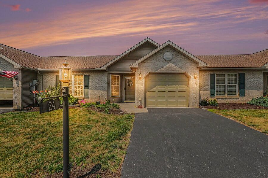 1st image of 9 Mel Ron Ct