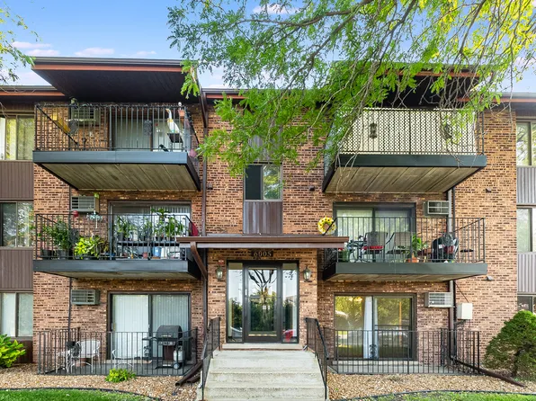 6005 Marshall Ave Unit 4, Chicago Ridge, IL 60415