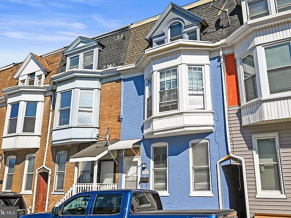 2nd image of 707 York St