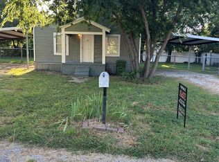 210 N Avenue C, Springtown, TX 76082