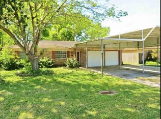 9715 Shepherd Dr, Beaumont, TX 77707