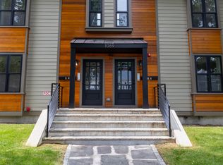 1069 Washington St #4, Dorchester Center, MA 02124