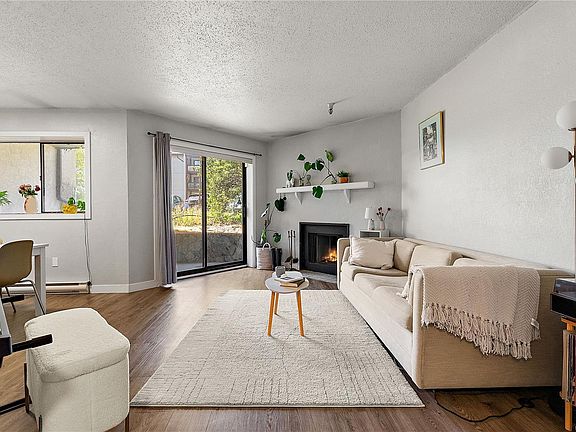 2nd image of 71 Gorge Rd W #106