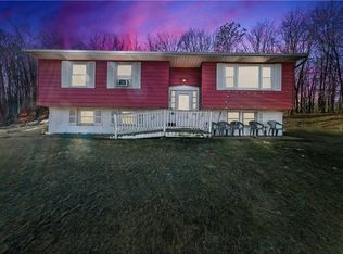 11 Christopher Ave, Lloyd, NY 12528
