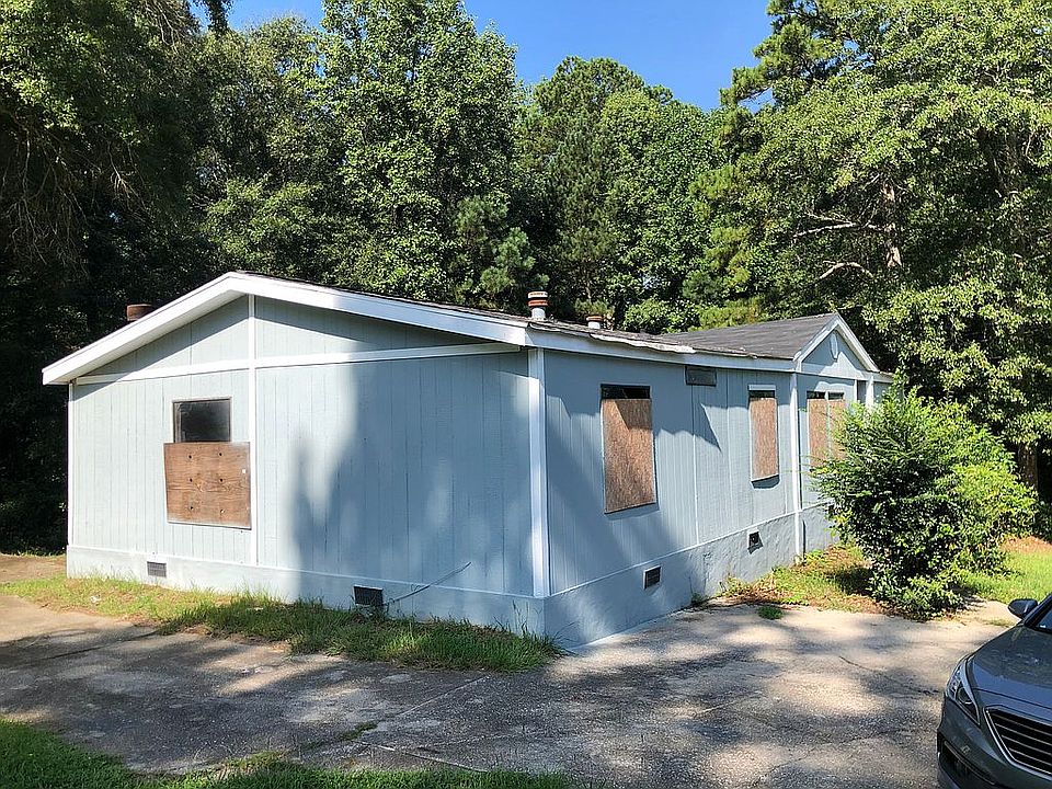 2nd image of 3033 Granite Dr NE