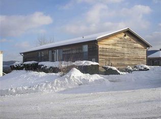 806 Barnerville Rd, Howes Cave, NY 12092