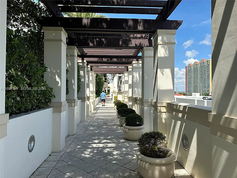 150 Sunny Isles Blvd #11102 — Photo 4