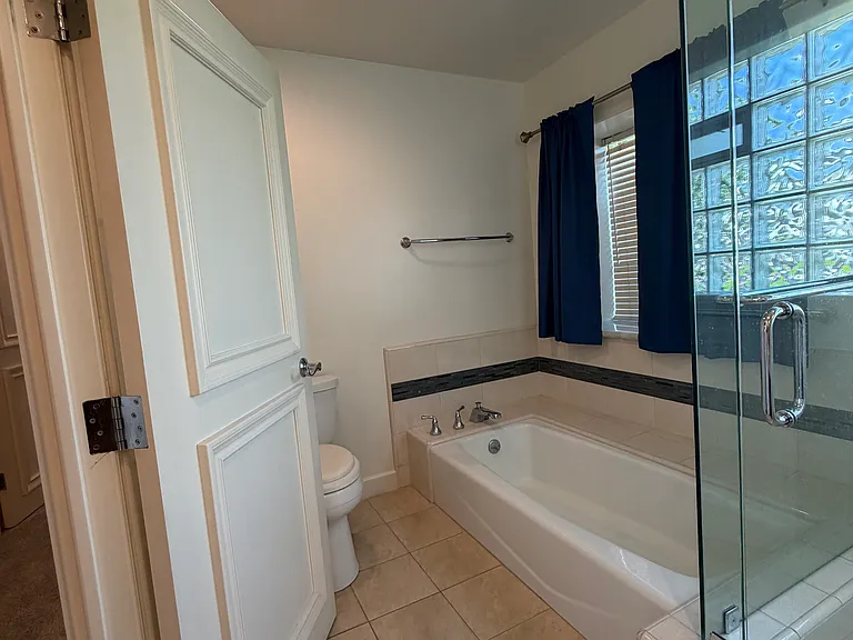 348 N Osborn Ave — Photo 14