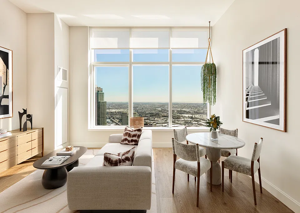 2315 44th Dr #Penthouse 2G