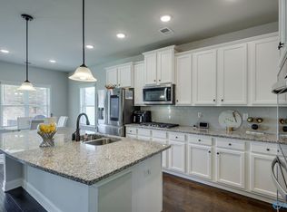7703 Timber Grove Ln NW, Huntsville, AL 35806