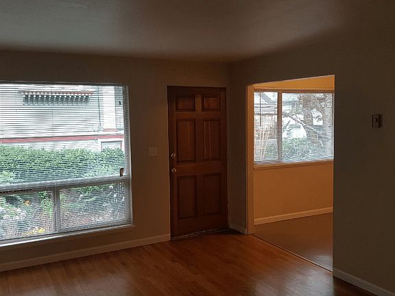4th image of 712 Summit Ave E #19424100