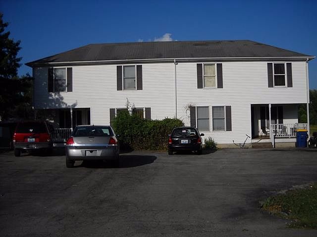 1st image of 440 Faculty Ct