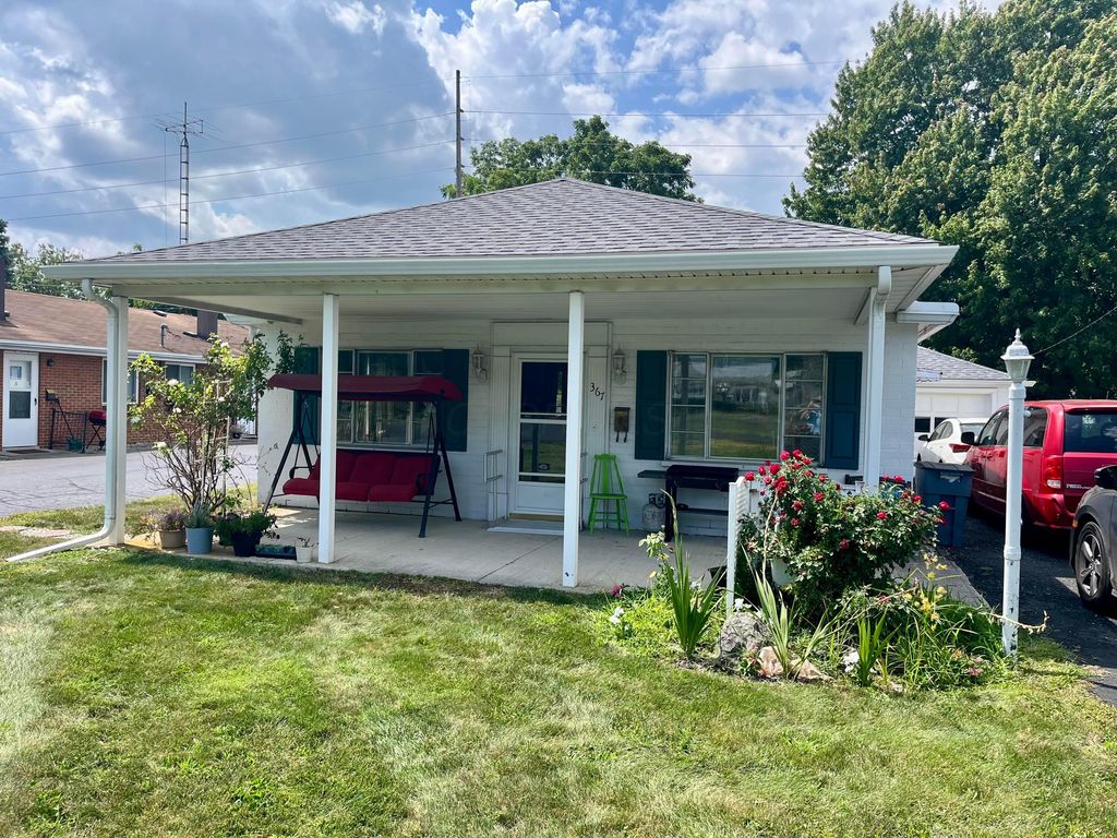 Real estate listing image