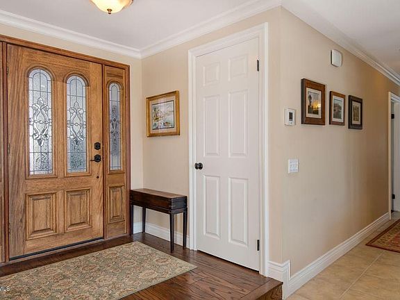 5th image of 306 Odebolt Dr