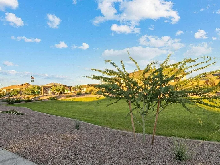 1058 W Avalon Canyon Dr — Photo 22