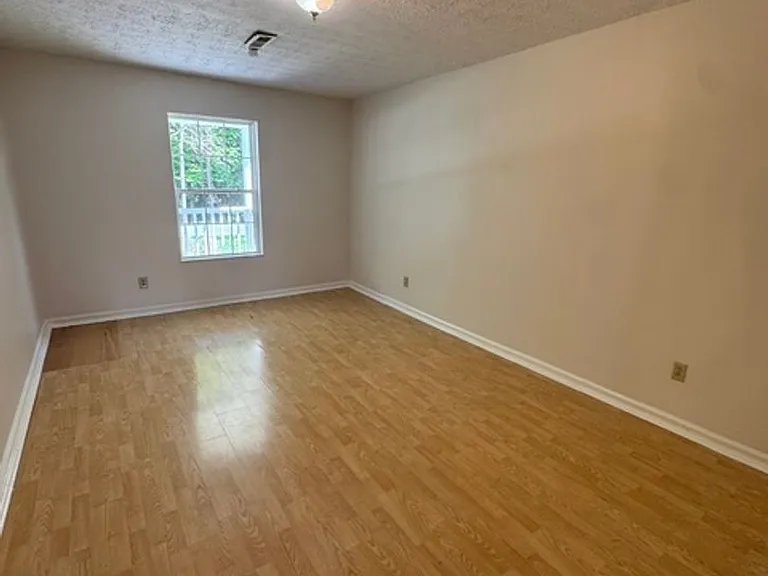 3222 Craigs Chapel Rd — Photo 6