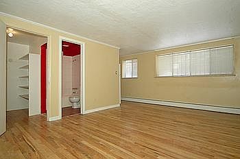 2nd image of 1131 N Lafayette St