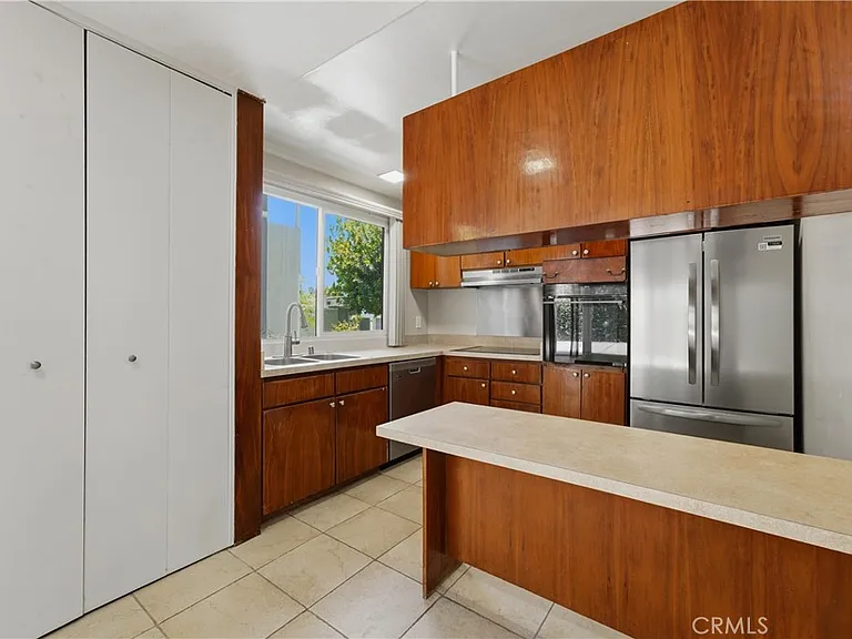 4120 Del Mar Ave — Photo 11