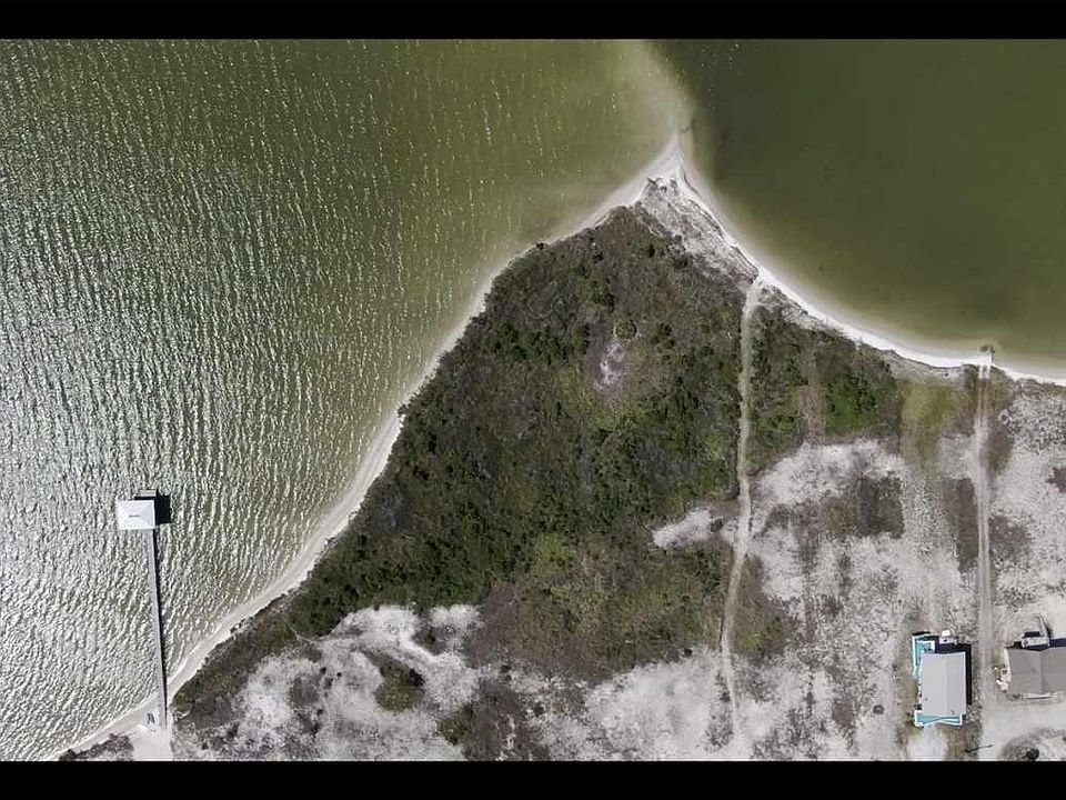 2nd image of 2104 W Beach Blvd