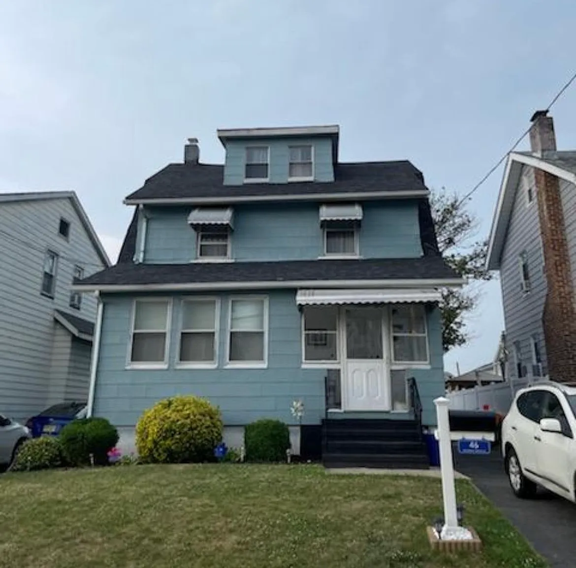 3 bed, $3,100 — Photo 1