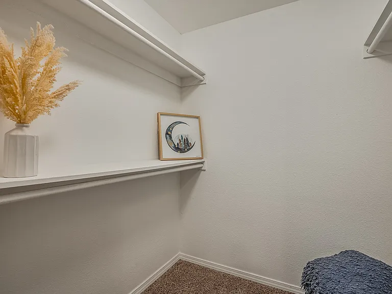 Creighton - 2 Bed / 2 Bath - 1,132 Sq.Ft.