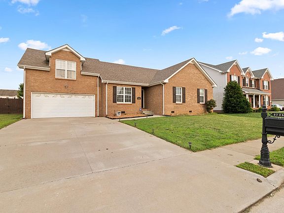 2nd image of 3725 Clearwood Ln