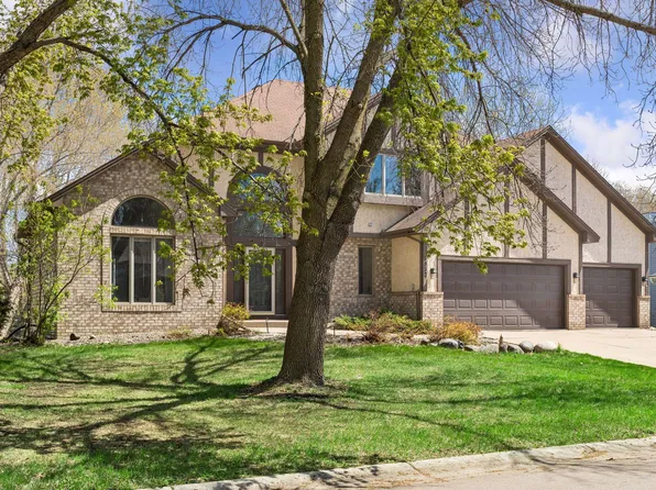 6932 Ximines Ln N, Maple Grove, MN 55369