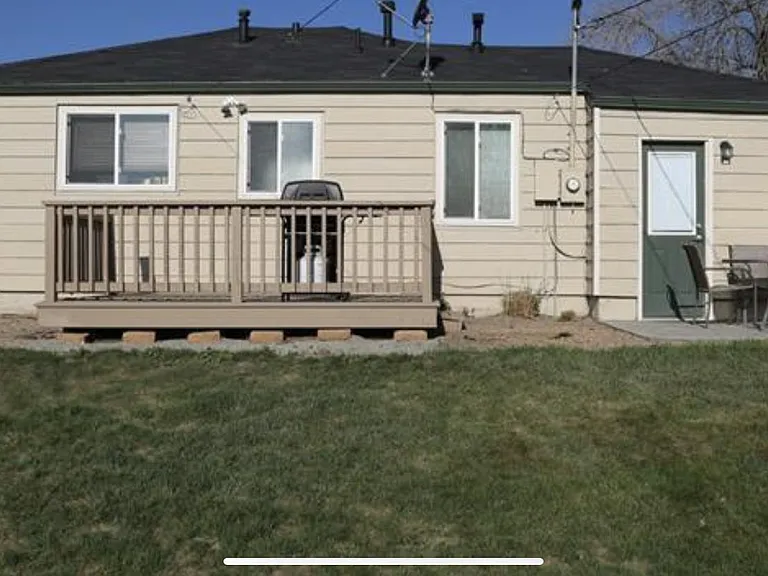 4860 Clay St — Photo 18