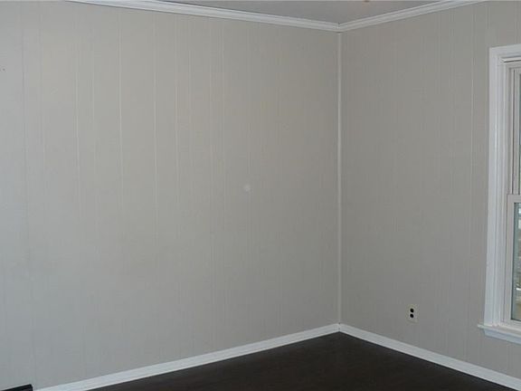4th image of 568 Lakeview Ave