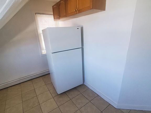 2nd image of 141 S 1st Ave APT 3