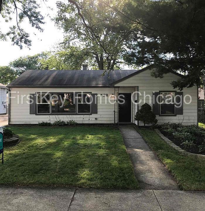 1st image of 528 S Fairfield Ave