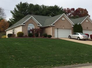 1013 Sunnyfield Ct, Harrison City, PA 15636