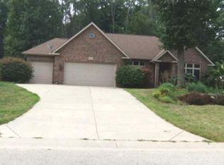 7803 Nutrush Dr, Freeland, MI 48623