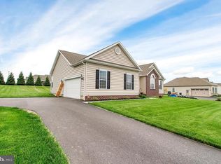 70 Kaitlyn Dr, Hanover, PA 17331