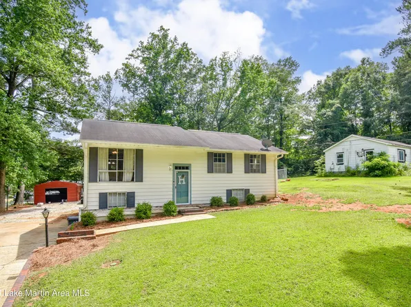 1973 County Rd, Alexander City, AL 35010