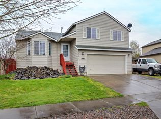 1818 Hartford Dr, Forest Grove, OR 97116