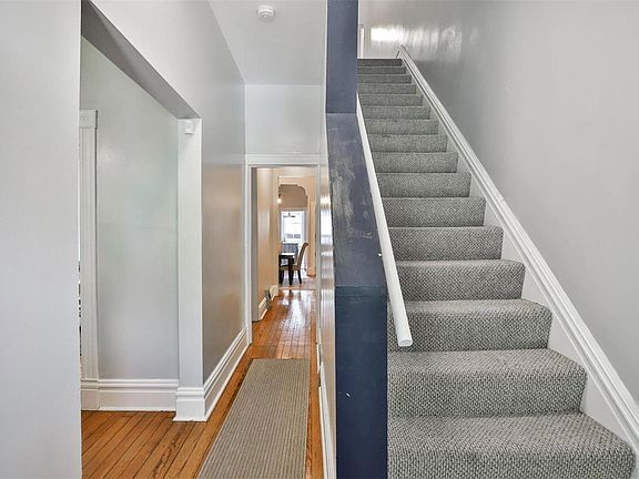 5th image of 2643 Wyoming St