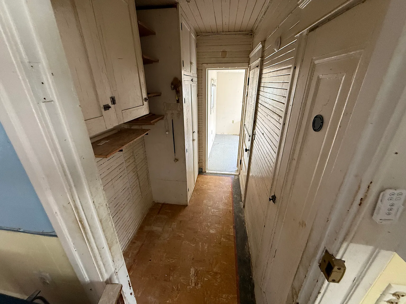 3 bed, 1200 sqft, $2,900 — Photo 4