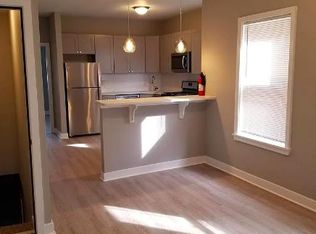 2142 S Broad St APT 2, Philadelphia, PA 19145