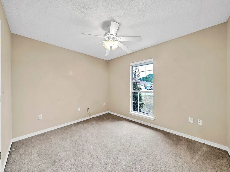 9750 Parker Lake Cir — Photo 27