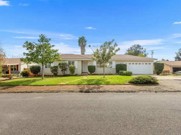 1263 Cresthill Rd, El Cajon, CA 92021