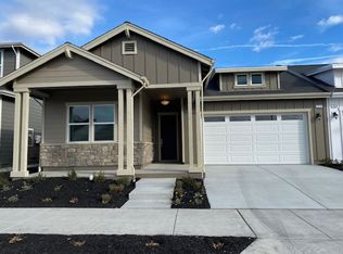 1018 Del Roble Ln, Windsor, CA 95492