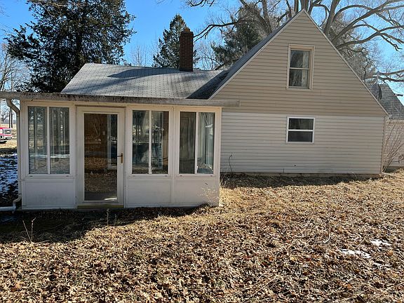 4th image of 6015 S Stoney Lake Rd