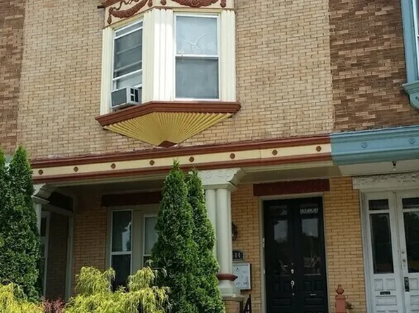 4504 Springfield Ave APT 3R, Philadelphia, PA 19143