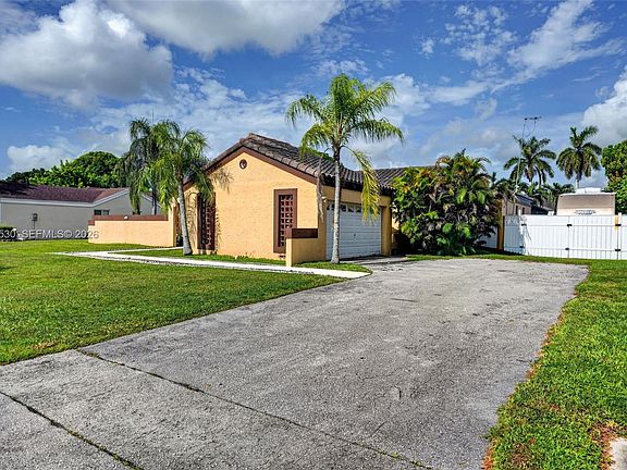 2nd image of 15660 SW 152nd Pl