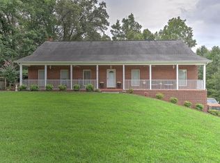 1220 Fiddlers Way, Kingsport, TN 37664