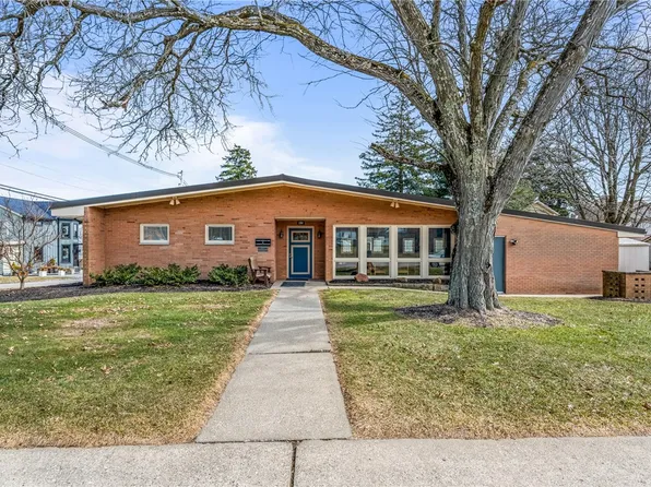 145 High St, New Wilmington, PA 16142